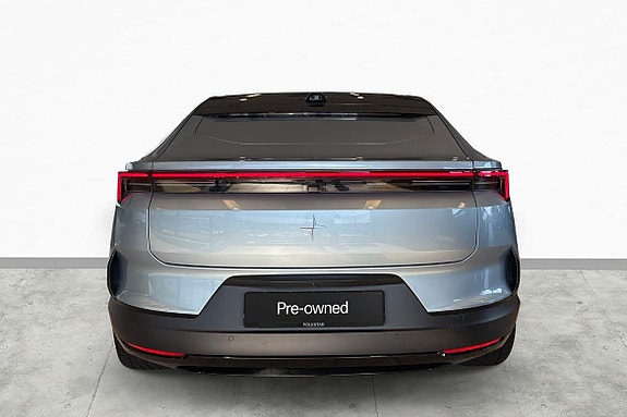 Polestar 4 5 of 30