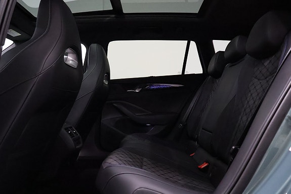 Volkswagen Passat 26 of 30