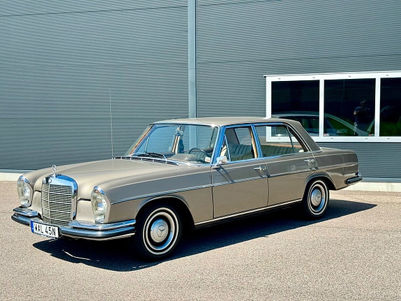 Mercedes-Benz 300 SEL 3 of 20