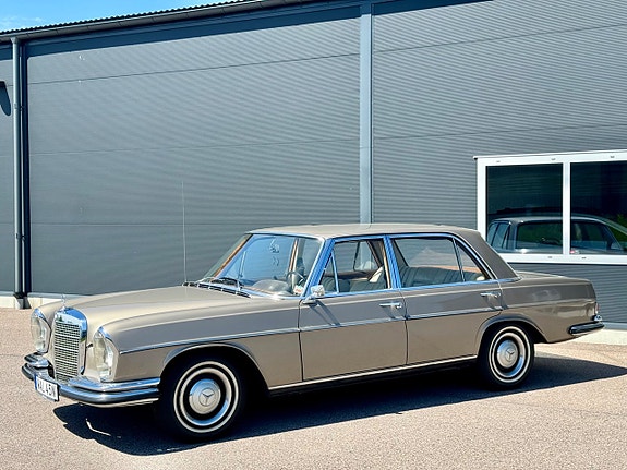 Mercedes-Benz 300 SEL 4 of 20