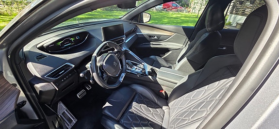 Peugeot 3008 5 of 5
