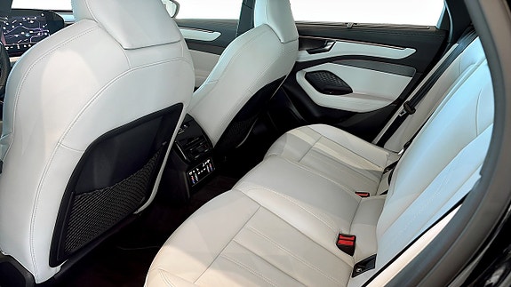 Audi A6 11 of 19