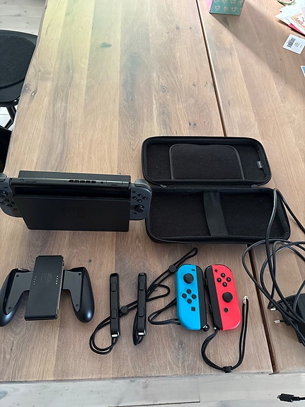 Product image 2 of 7