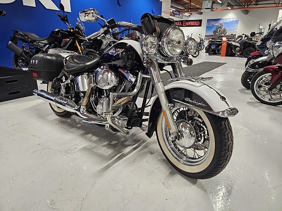 Harley-Davidson Davidson Flstni 4 of 5