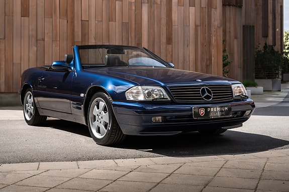 Mercedes-Benz SL320 2 of 5