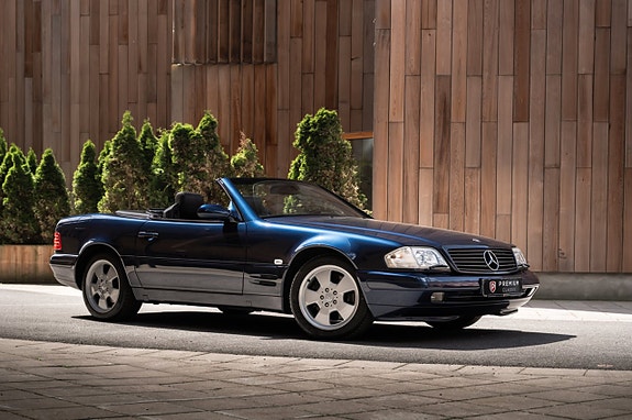 Mercedes-Benz SL320