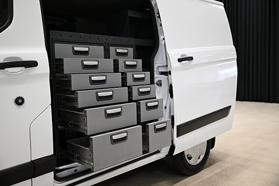Ford Transit Custom 9 of 30
