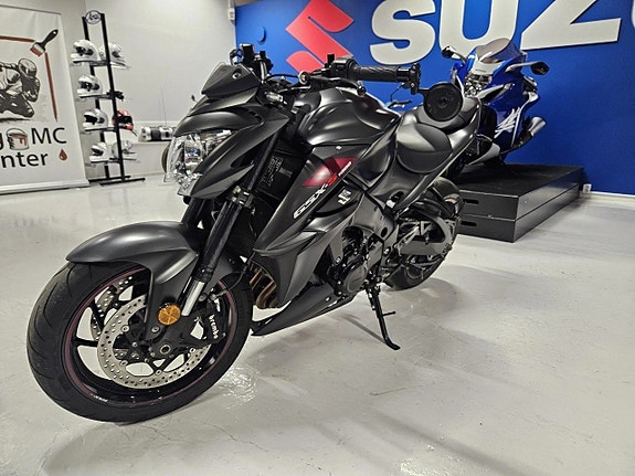 Suzuki GSX-S1000Z 18 ABS 6 of 6