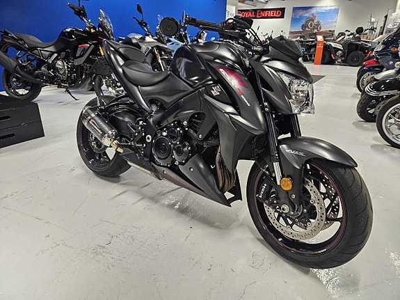 Suzuki GSX-S1000Z 18 ABS 2 of 5