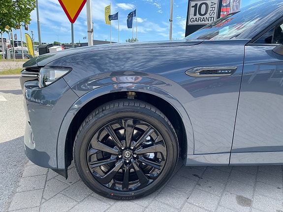 Mazda CX-60 10 of 13