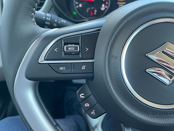 Suzuki Swift 17 of 23