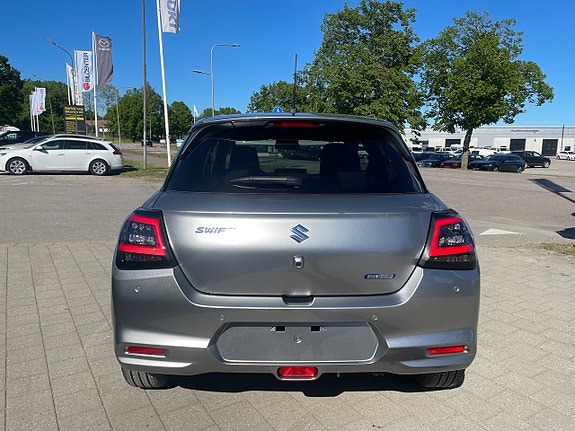Suzuki Swift 5 of 5
