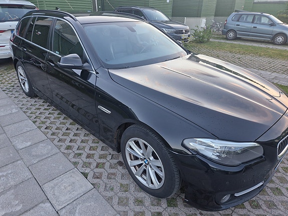 BMW 520d 4 of 5