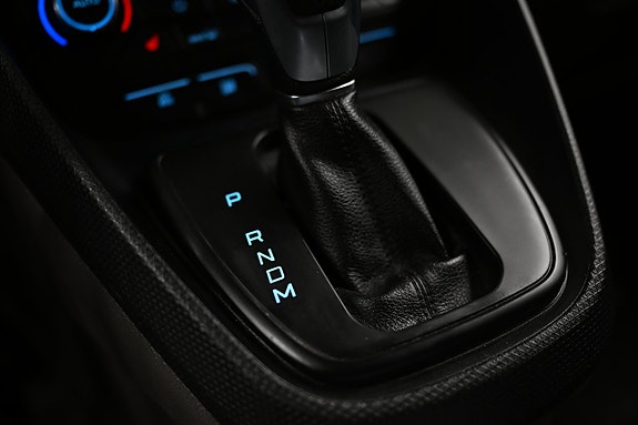 Ford Transit Connect 19 of 24