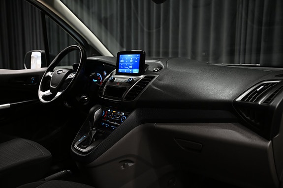 Ford Transit Connect 22 of 24