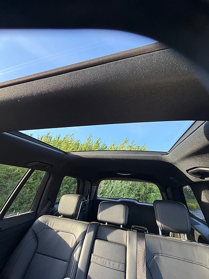 Mercedes-Benz GLS350 d 9 of 9
