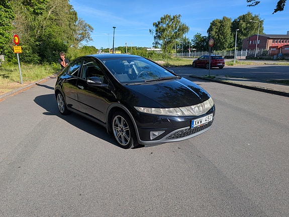 Honda Civic 4 of 5