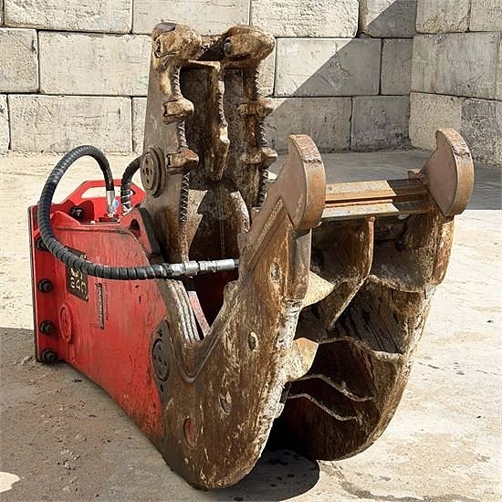Promove CF240 - Machine size 20-30 tons 3 of 18