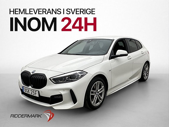 BMW 118i 3 of 5