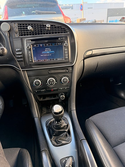 Saab 9-3 6 of 8