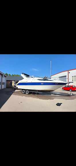 BaylinerBayliner 305 Ciera – Rymlig familjecruiser 2 of 2