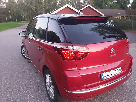 Citroen C4 Picasso 4 of 5