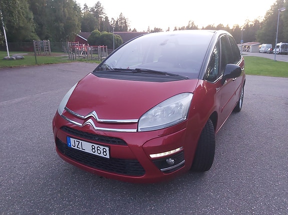 Citroen C4 Picasso 2 of 5