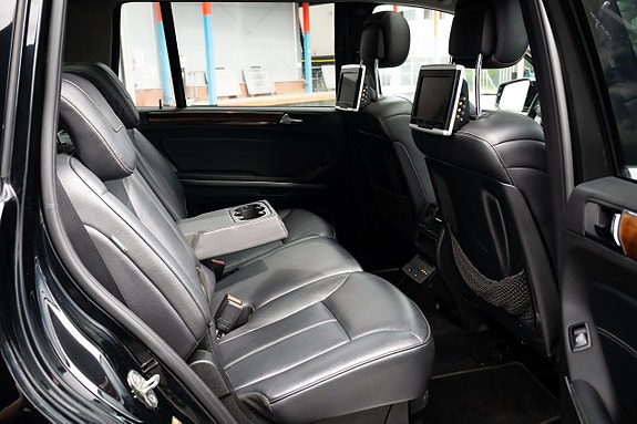Mercedes-Benz GL450 14 of 28