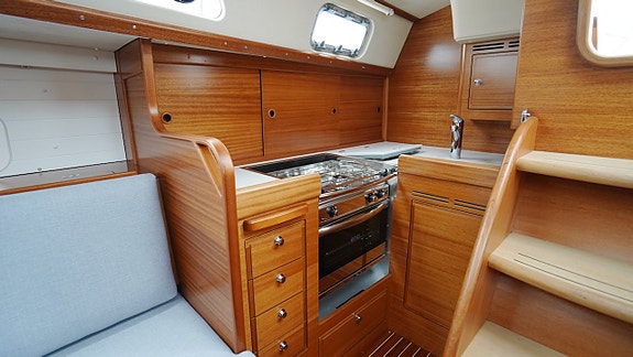 Hallberg-Rassy 340 / 2026 10 of 12