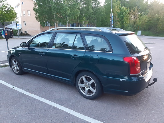 Brugt Toyota Avensis 