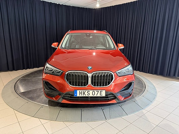 BMW X1 2 of 5