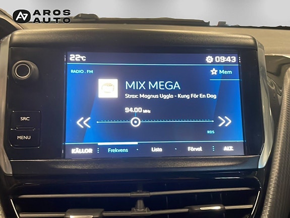 Peugeot 2008 11 of 14