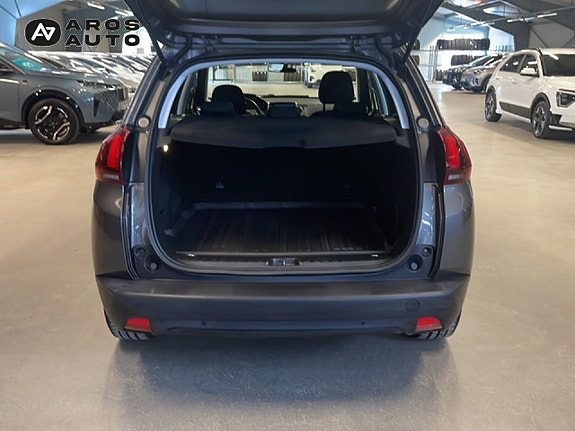 Peugeot 2008 14 of 14