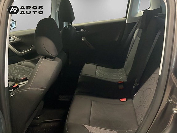 Peugeot 2008 9 of 14