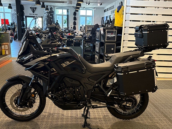 Zontes 703F ADVENTURE 21x18 10 of 18