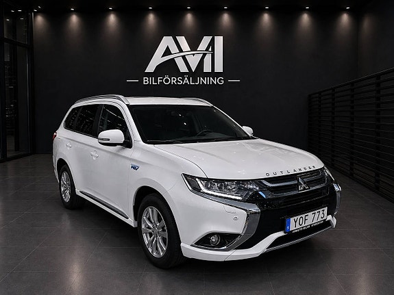 Mitsubishi Outlander 3 of 13