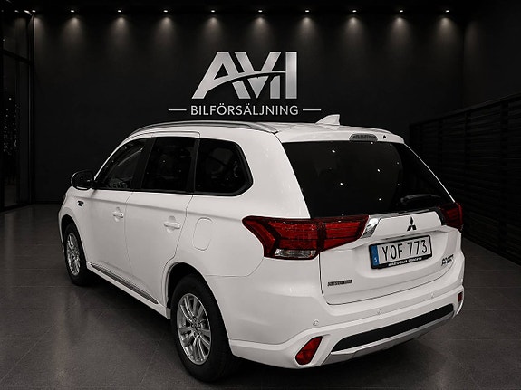 Mitsubishi Outlander 7 of 13