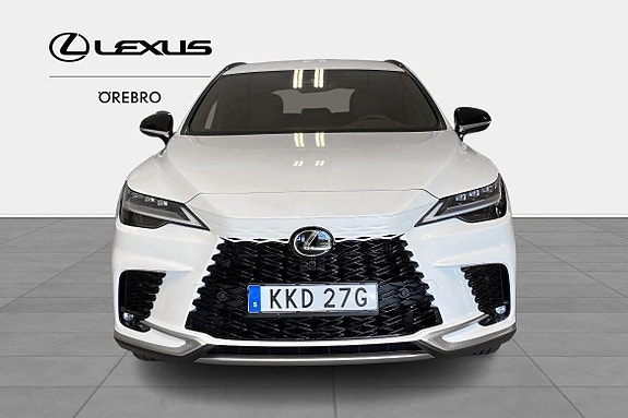 Lexus RX450h+ 2 of 10