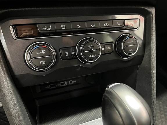 Volkswagen Tiguan Allspace 17 of 25
