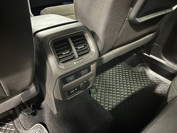 Volkswagen Tiguan Allspace 21 of 25