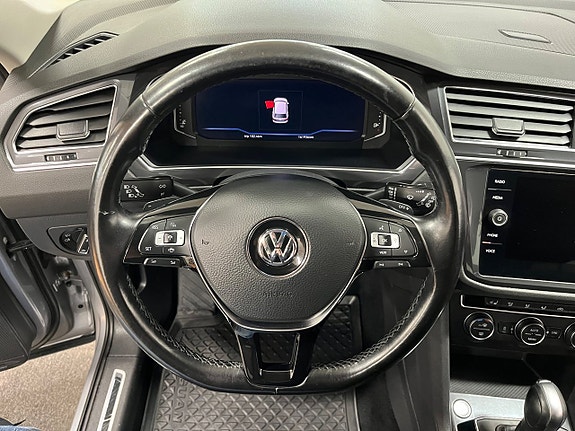 Volkswagen Tiguan Allspace 15 of 25