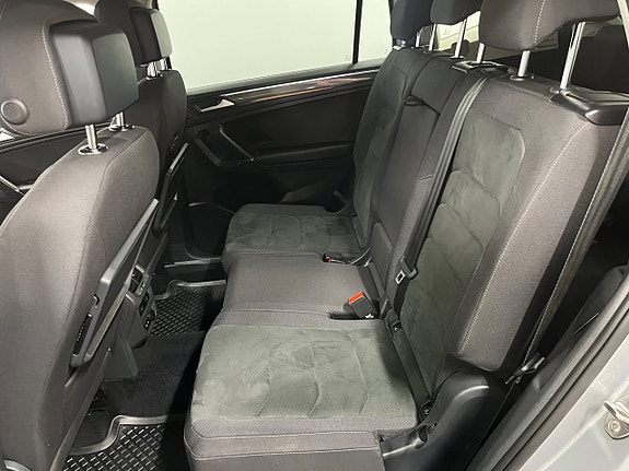 Volkswagen Tiguan Allspace 22 of 25
