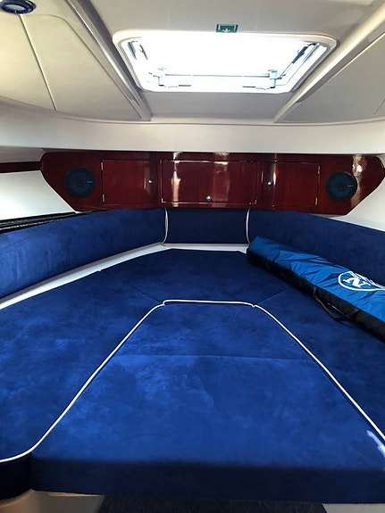 Aquador 28 HT /  Volvo Penta 350 HK / 2008 / KAMPANJ 8 of 12