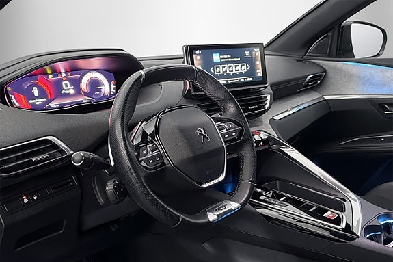 Peugeot 3008 4 of 5