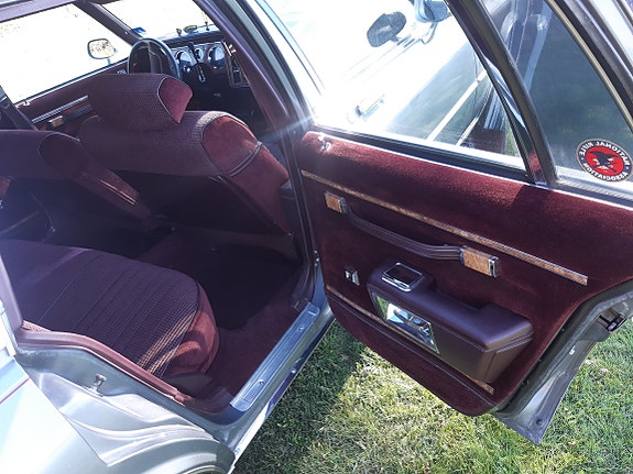 Buick Le Sabre 13 of 17