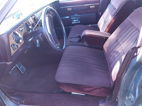 Buick Le Sabre 10 of 17