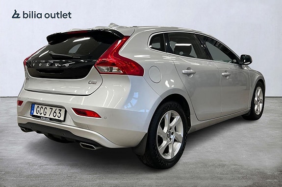 Volvo V40 6 of 25