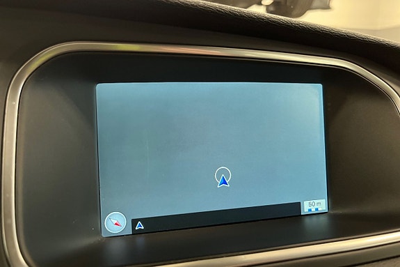 Volvo V40 23 of 25