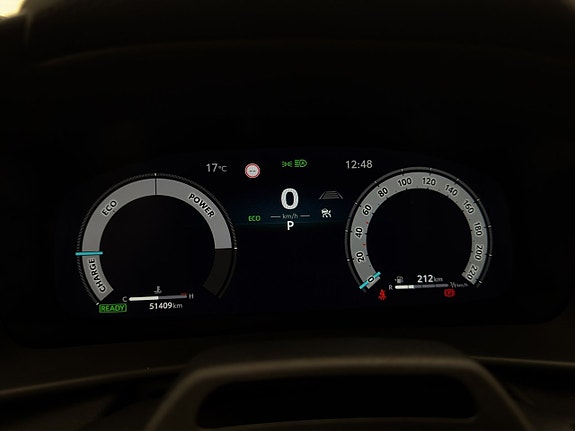 Toyota C-HR 30 of 30