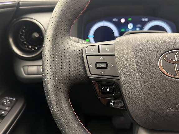 Toyota C-HR 20 of 30